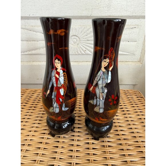 Vintage MCM Pair Lacquer wood footed Vases Inlaid Shell Geisha Girls - Picture 6 of 9